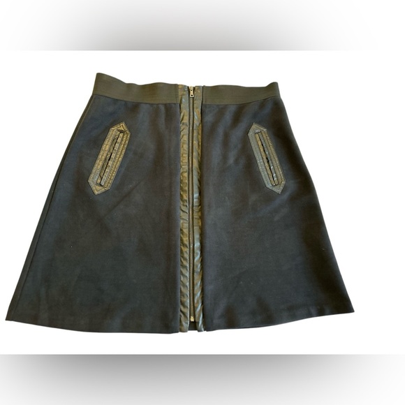 Eci New York Faux Suede Large Mini Skirt A-Line, Pencil, Front Zip Pockets Black - Picture 1 of 11